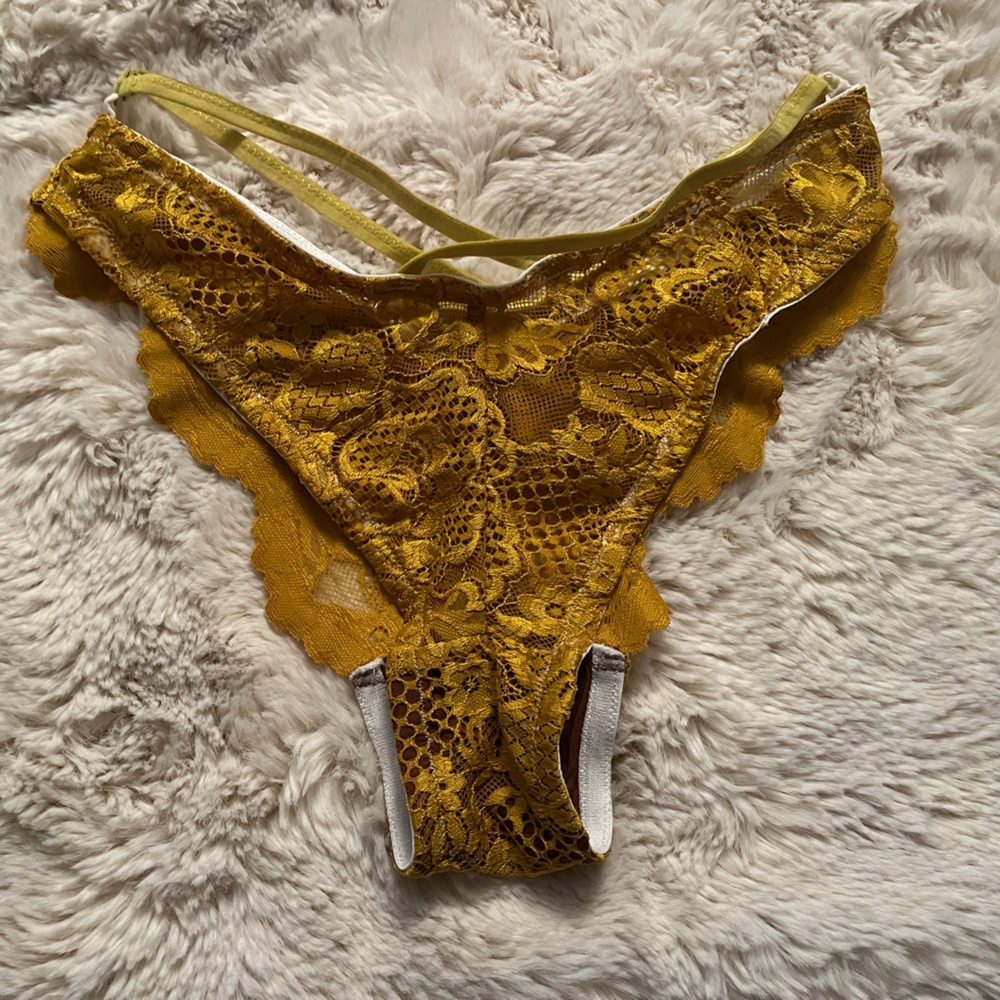 New Upcycled Lace Panties in Mustard Yellow